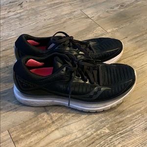 Saucony kinvara 10